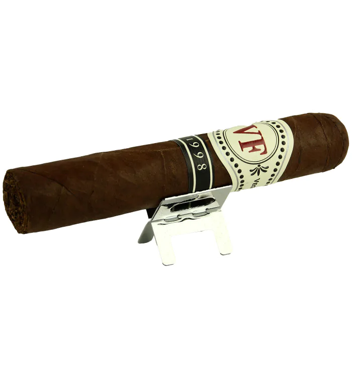 Cigar Bench Nickel photo 101 Cigar Bench Nickel photo 101